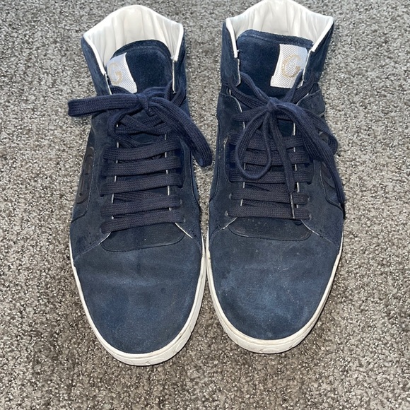 Men’s Gucci hightop sneakers. - Picture 1 of 5